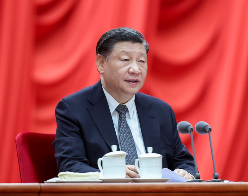 4月3日，學(xué)習(xí)貫徹習(xí)近平新時代中國特色社會主義思想主題教育工作會議在北京召開。中共中央總書記、國家主席、中央軍委主席習(xí)近平出席會議并發(fā)表重要講話。